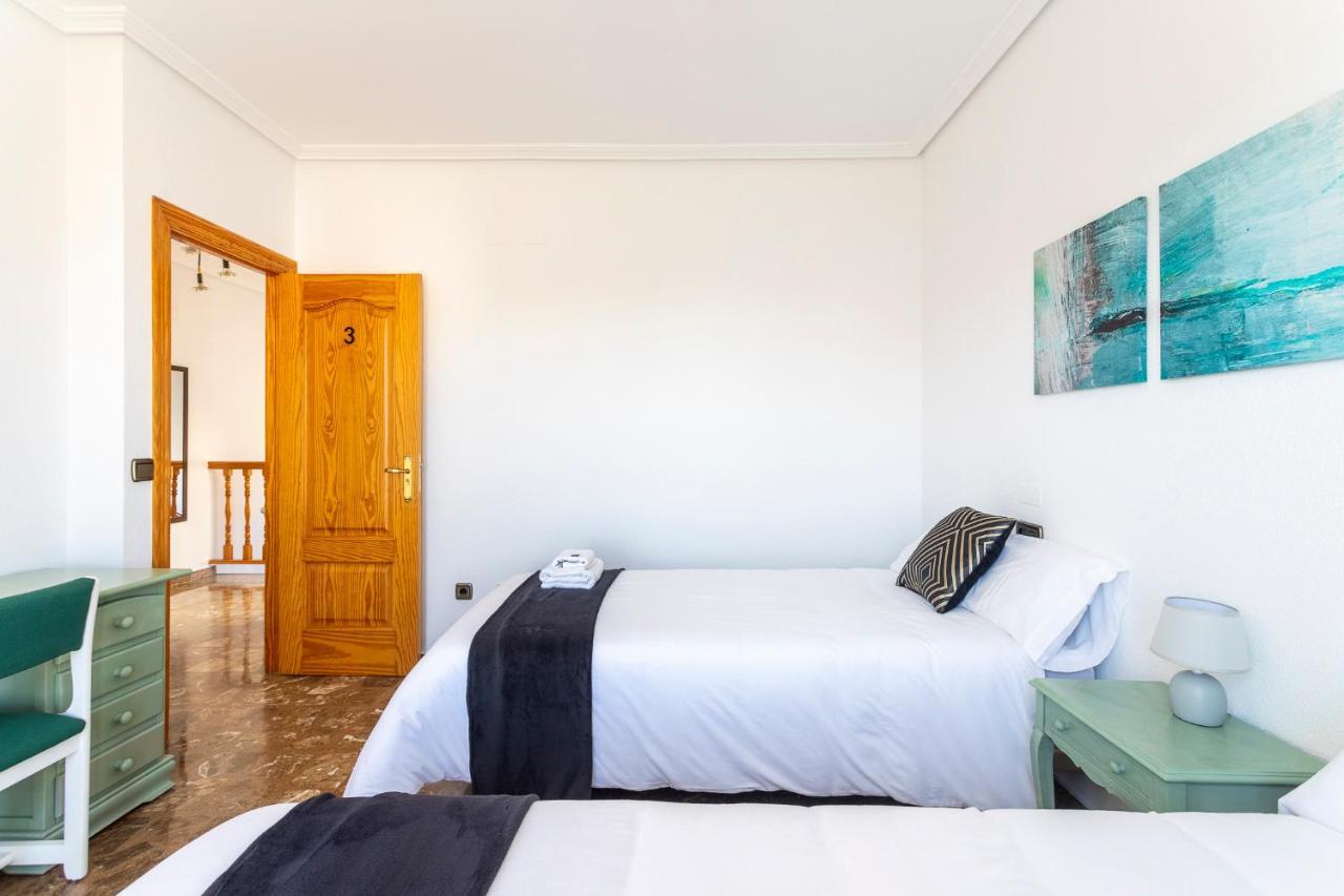 Casa Las Rosas Iniesta 외부 사진